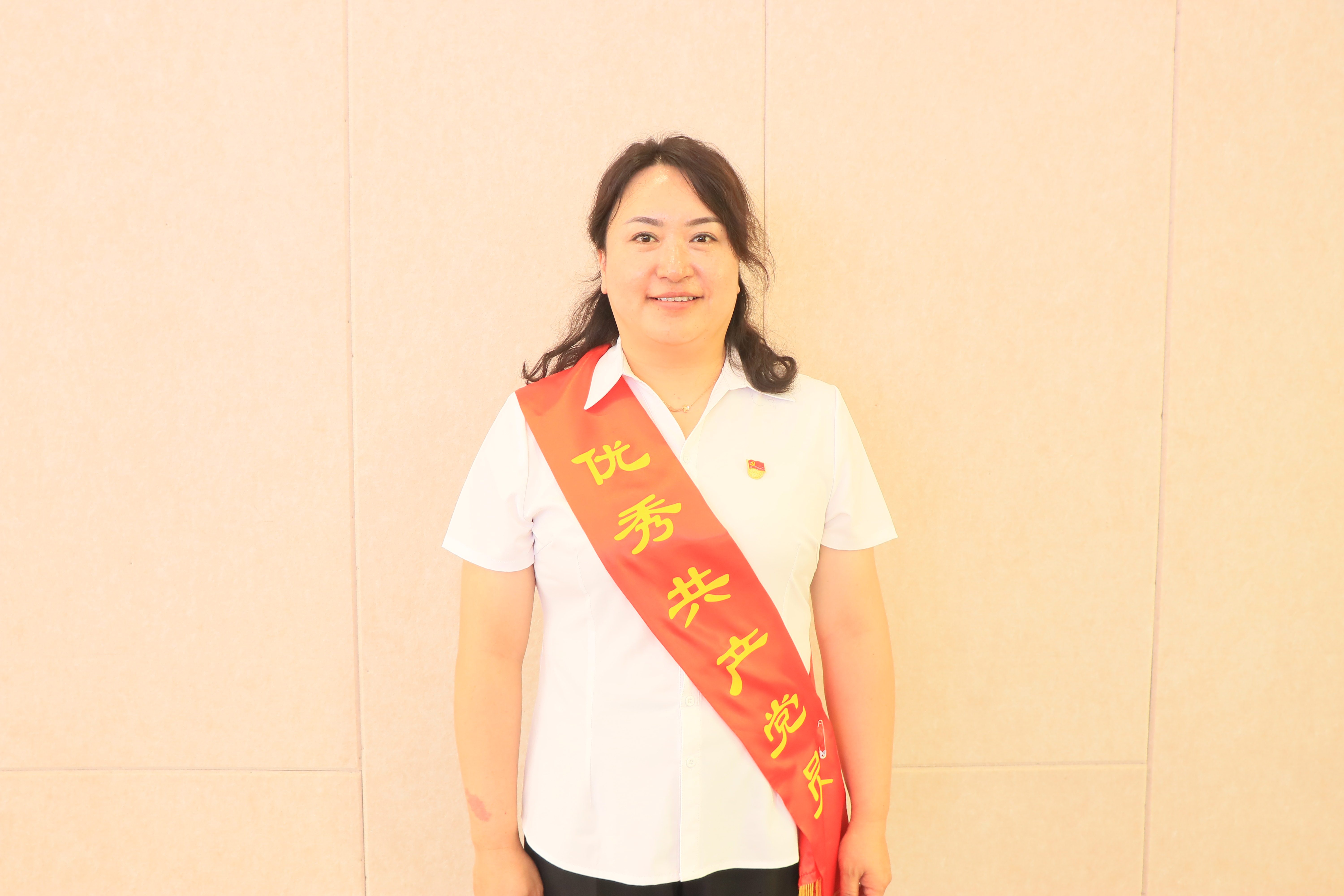 優秀共產黨員 任雪萍